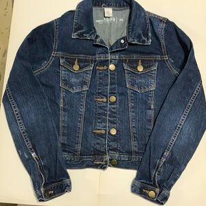 GapKids Girls Jean Jacket with distressed and some dark wash shades Size XL